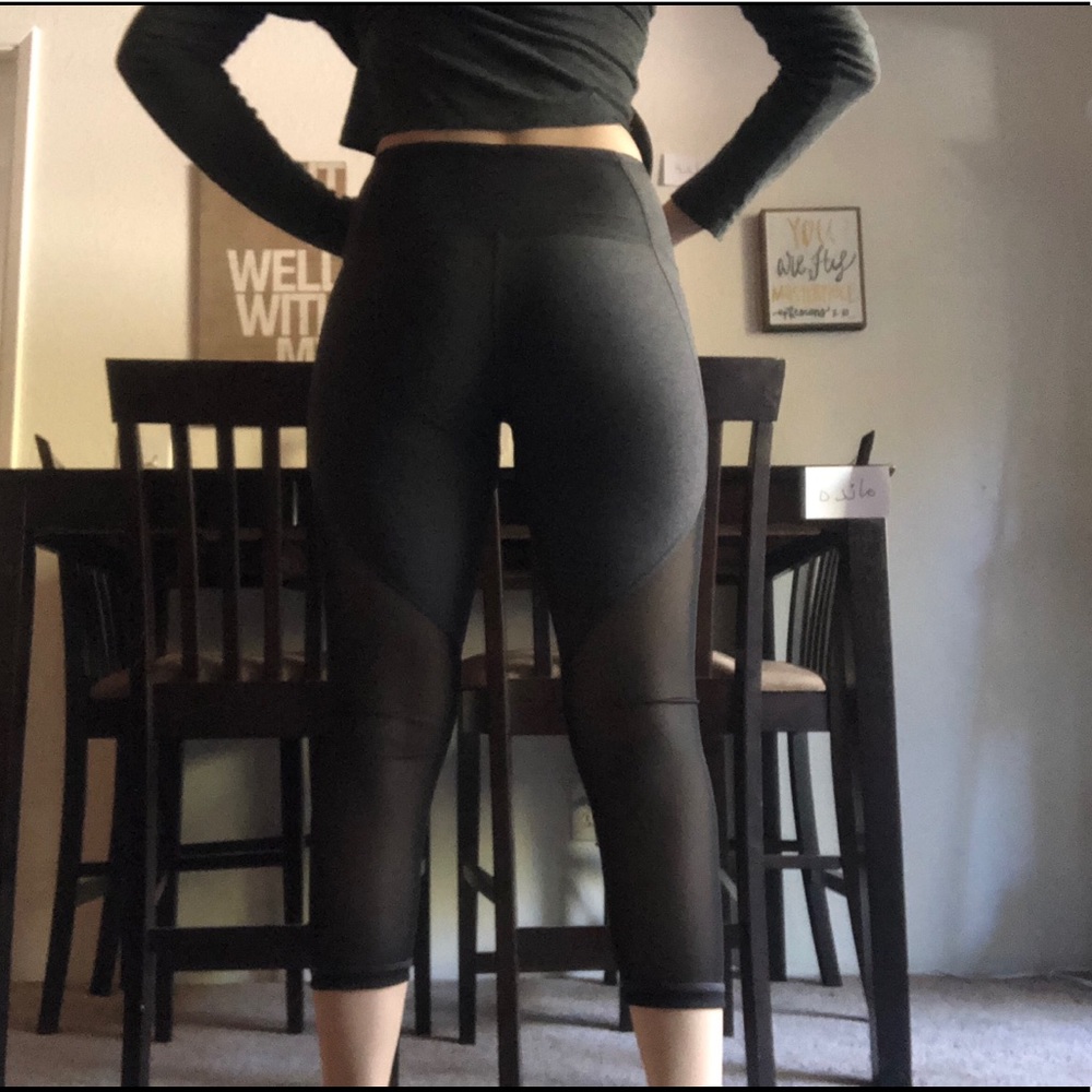 ZELLA Cropped Mesh Leggings